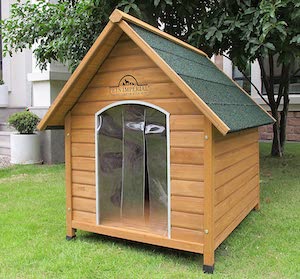 can you put cedar chips in a dog house